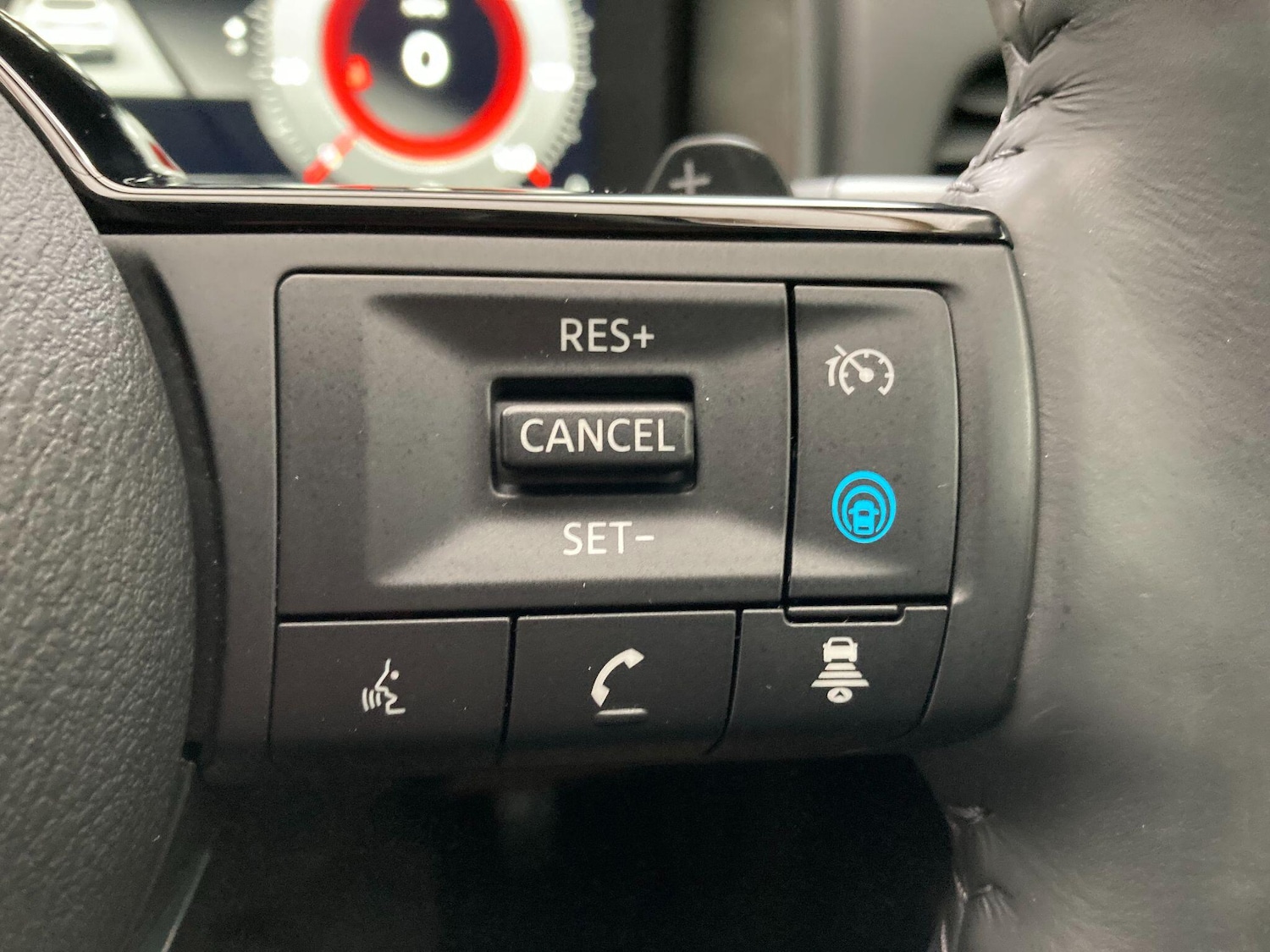 Used Nissan Qashqai for sale - 77306204: Photo 55