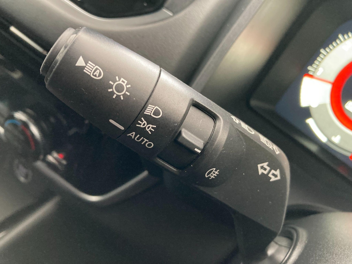 Used Nissan Qashqai for sale - 77306204: Photo 58