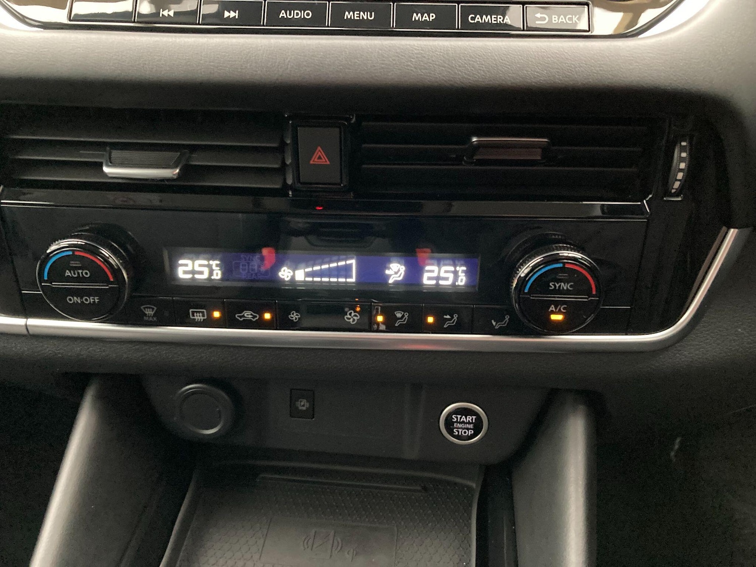 Used Nissan Qashqai for sale - 77306204: Photo 65