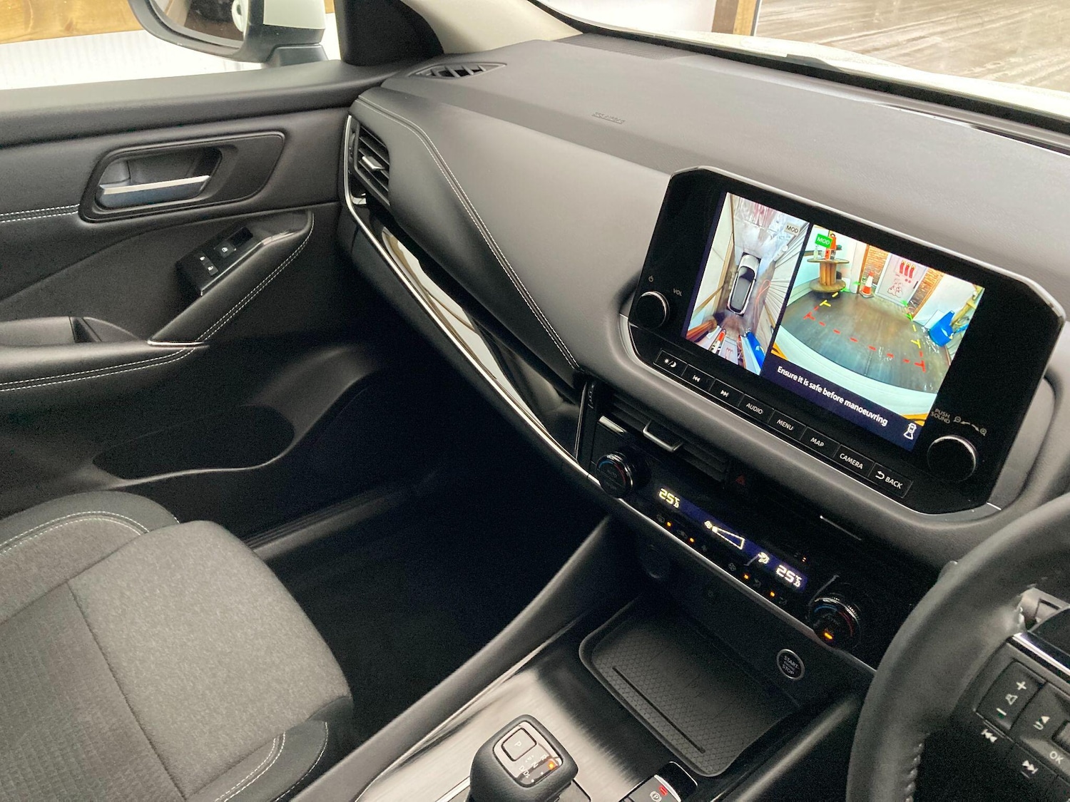 Used Nissan Qashqai for sale - 77306204: Photo 70