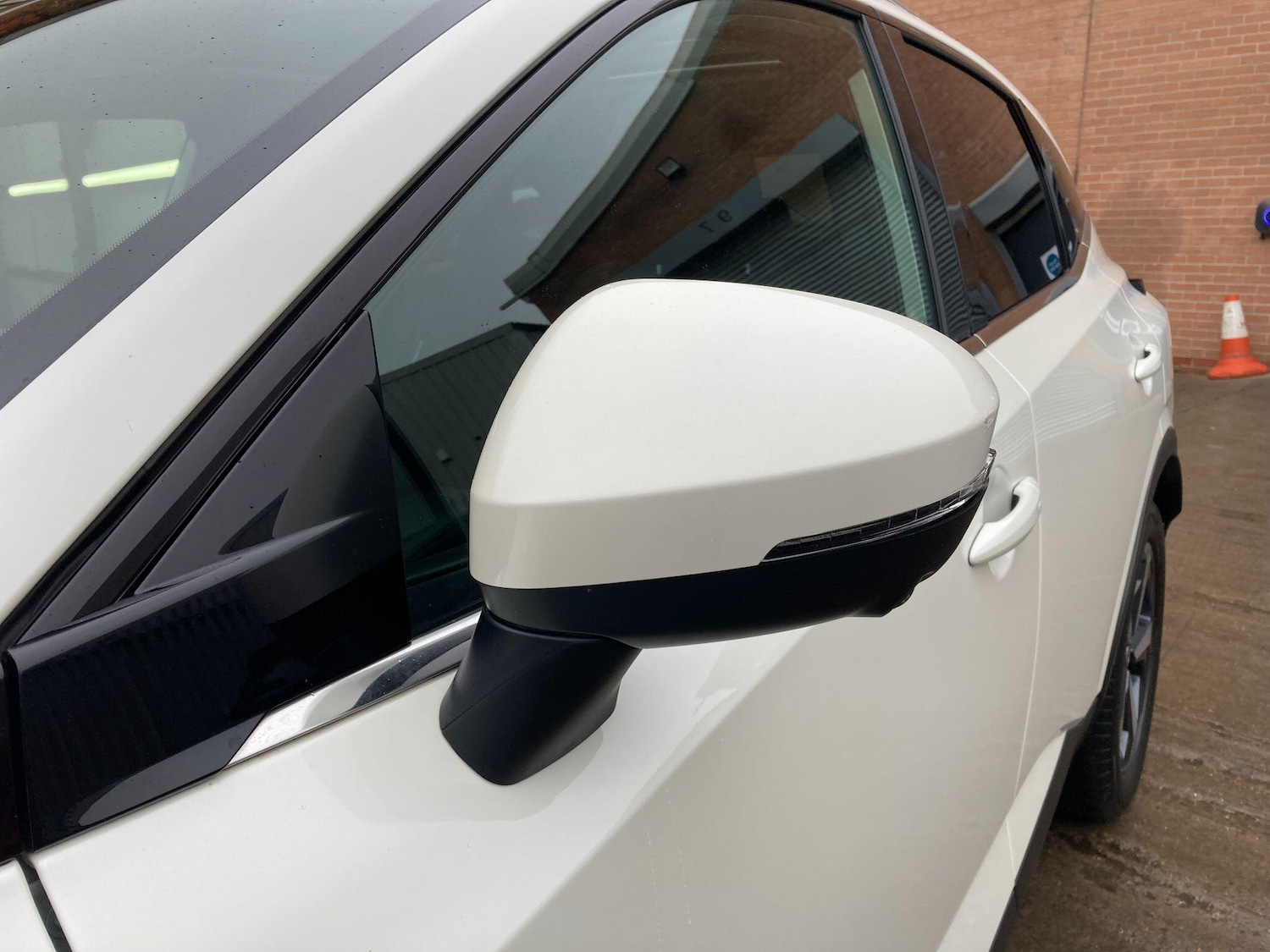 Used Nissan Qashqai for sale - 77306204: Photo 9