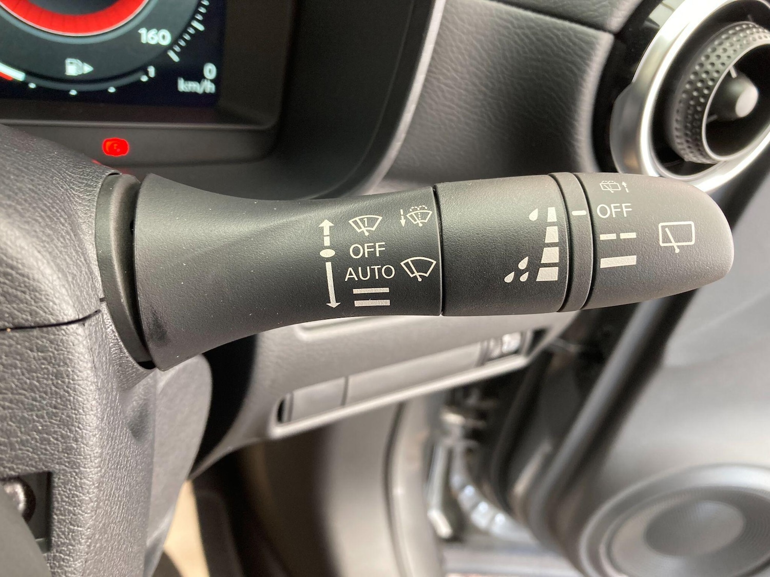 Used Nissan Juke 2025 for sale - 76337907: Photo 51