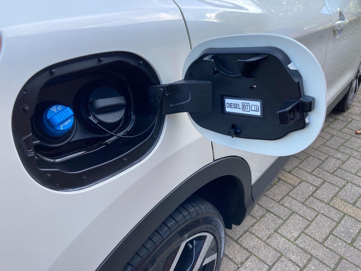 Used Nissan Qashqai 2018 for sale - 76179880: Photo 19