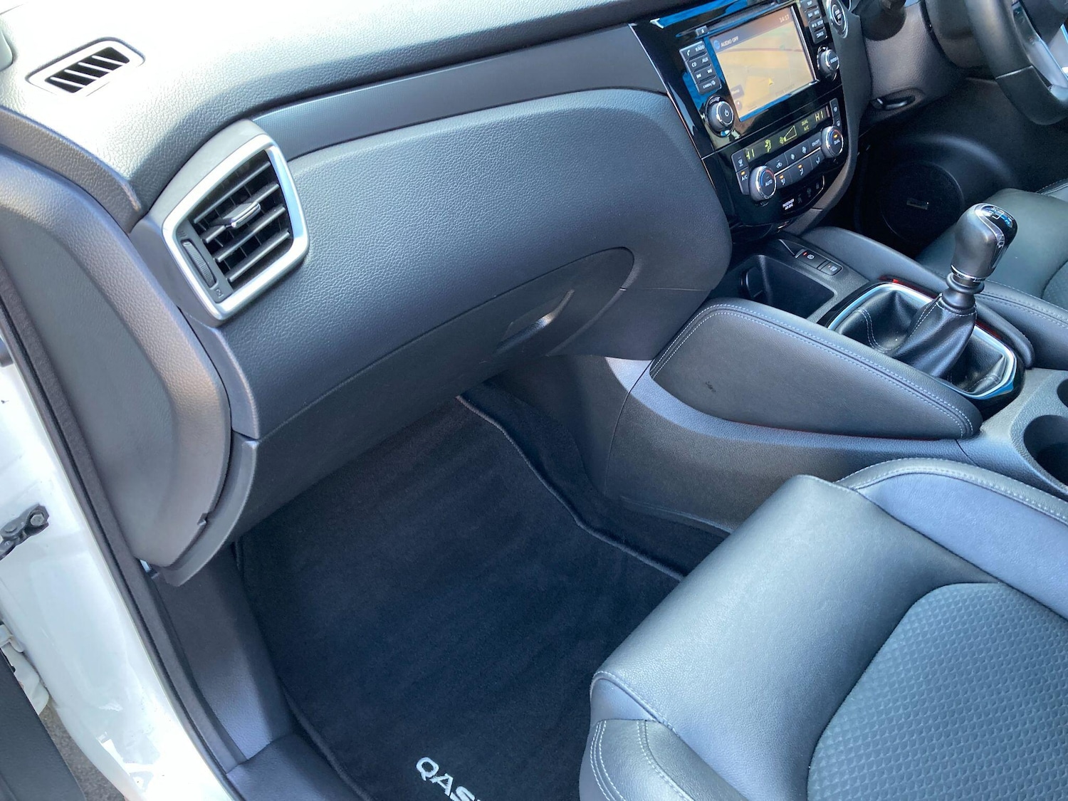 Used Nissan Qashqai 2018 for sale - 76179880: Photo 31