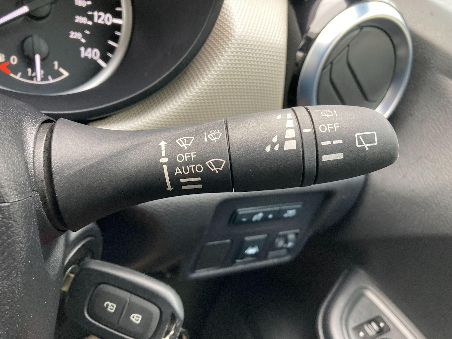 Used Nissan Micra for sale - 77166494: Photo 47