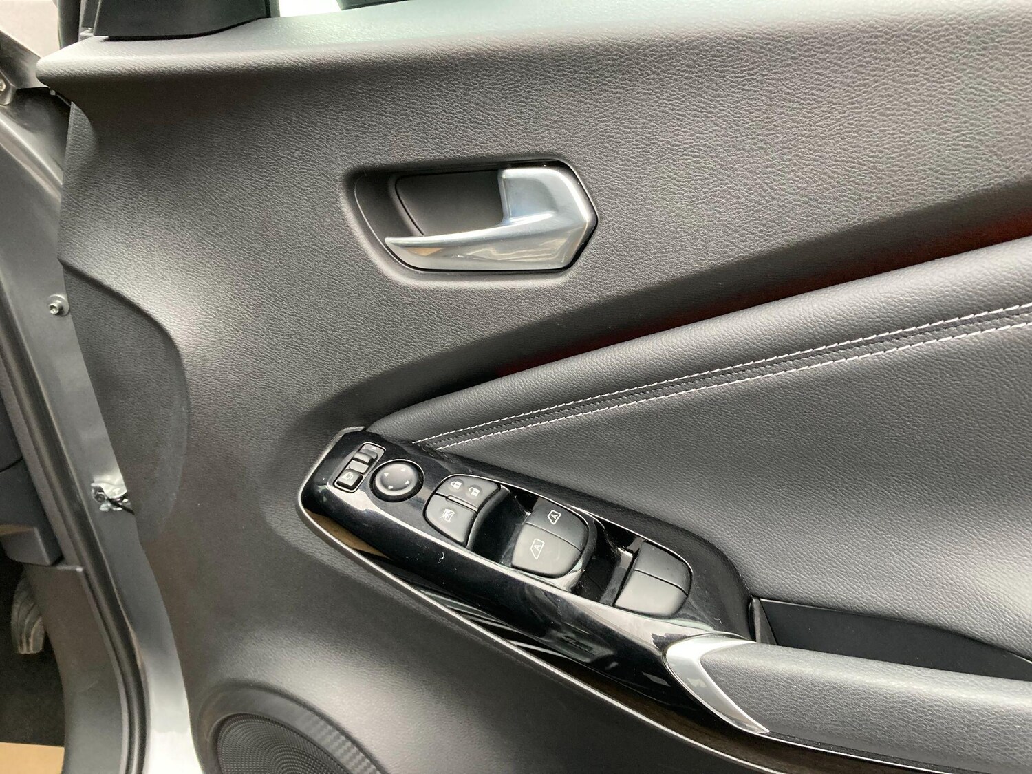 Used Nissan Juke 2024 for sale - 76306901: Photo 46