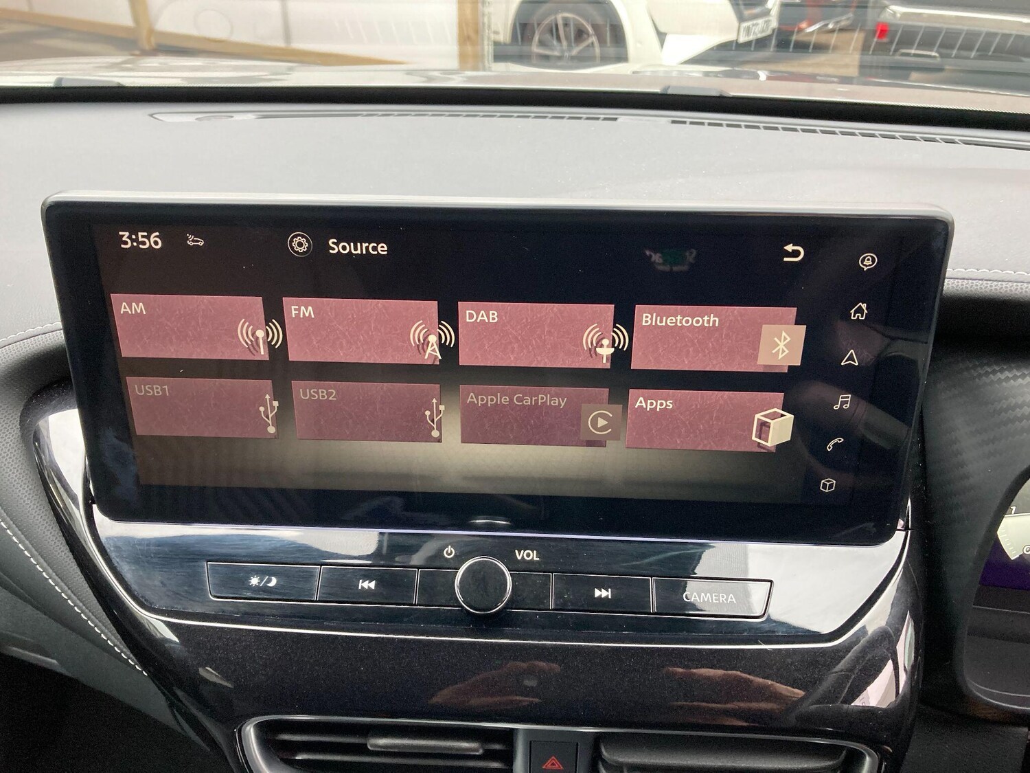 Used Nissan Juke 2024 for sale - 76306901: Photo 57