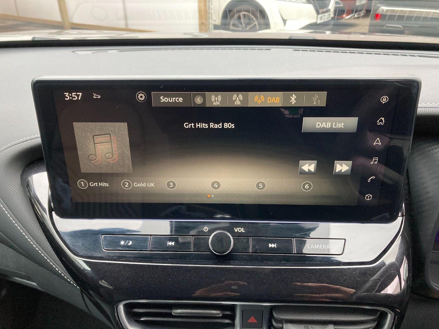 Used Nissan Juke 2024 for sale - 76306901: Photo 58