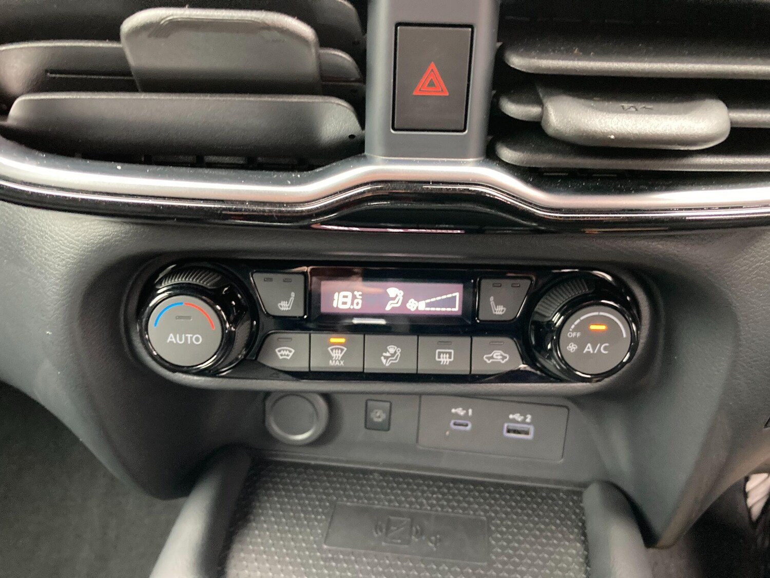 Used Nissan Juke 2024 for sale - 76306901: Photo 61