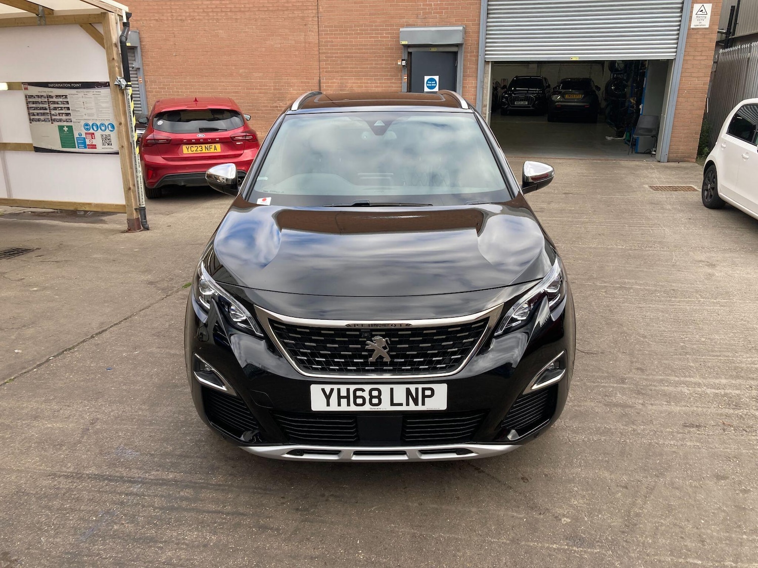 Used Peugeot 3008 2018 for sale - 76380754: Photo 16