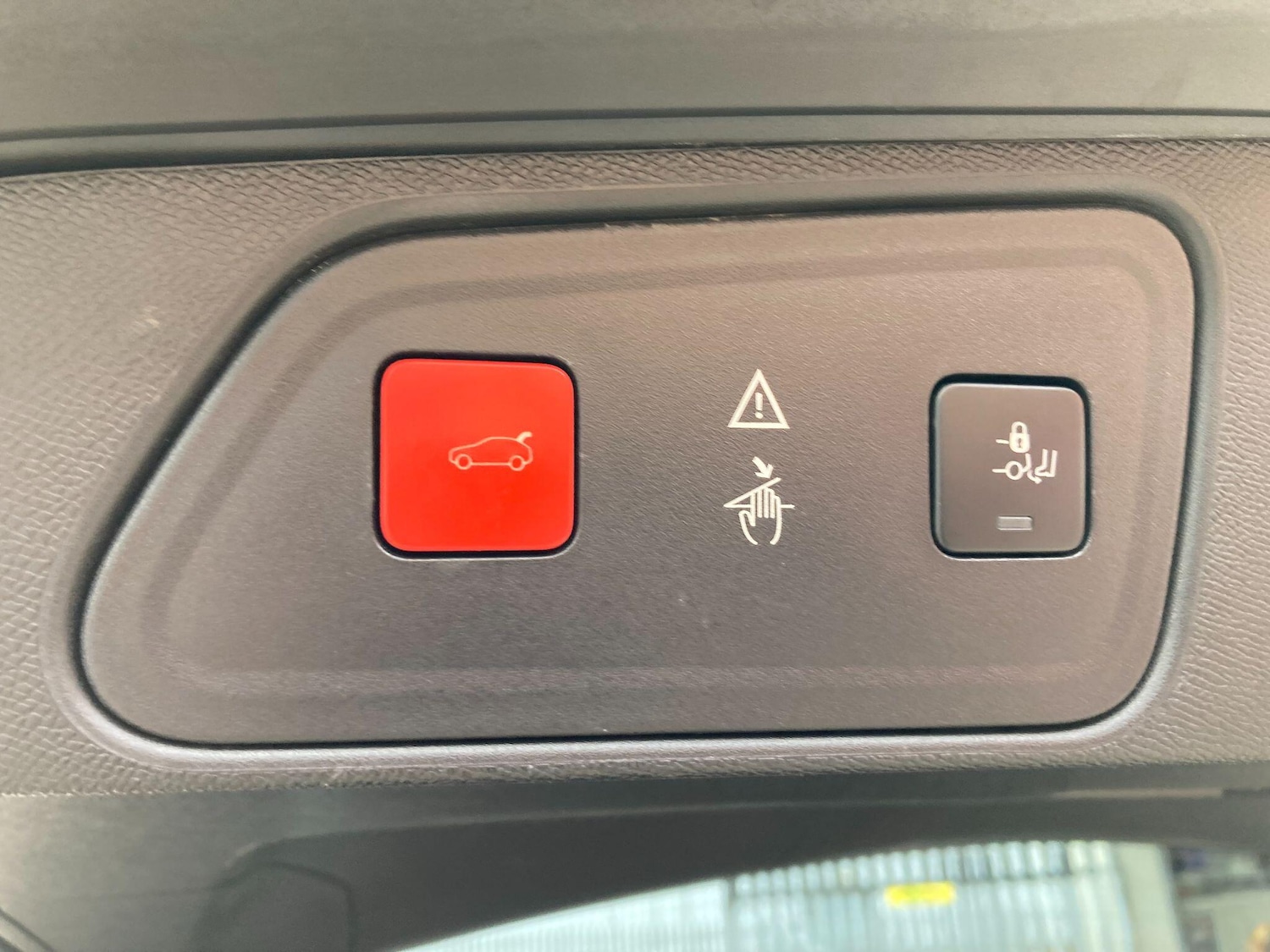 Used Peugeot 3008 2018 for sale - 76380754: Photo 29
