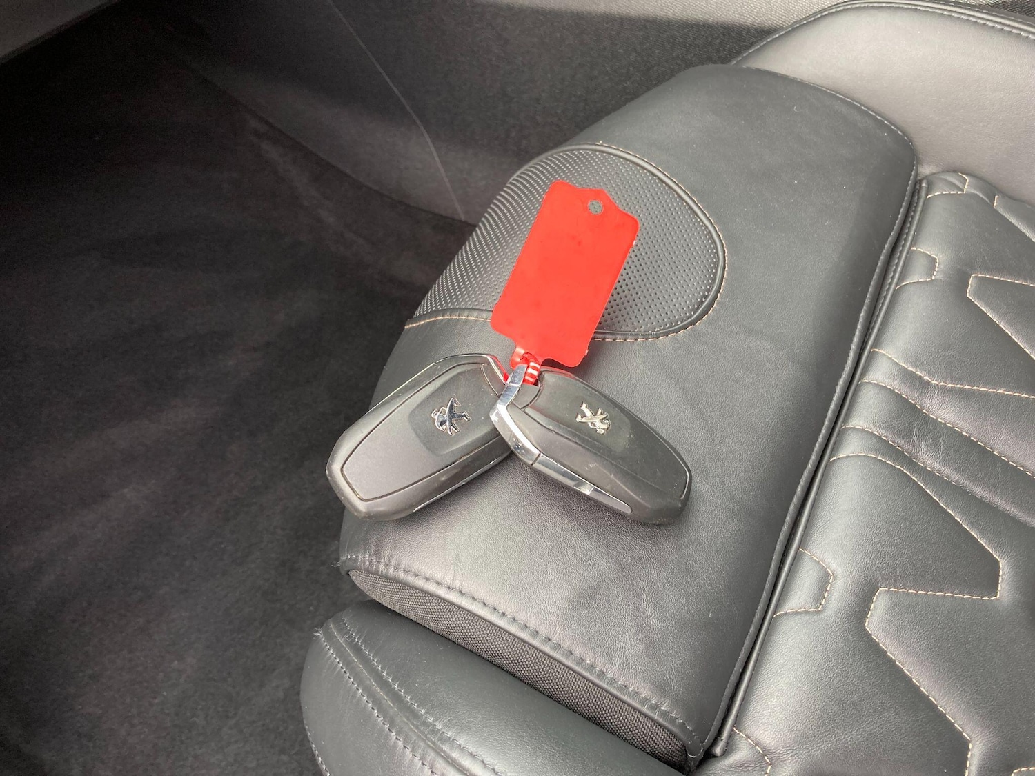 Used Peugeot 3008 2018 for sale - 76380754: Photo 32