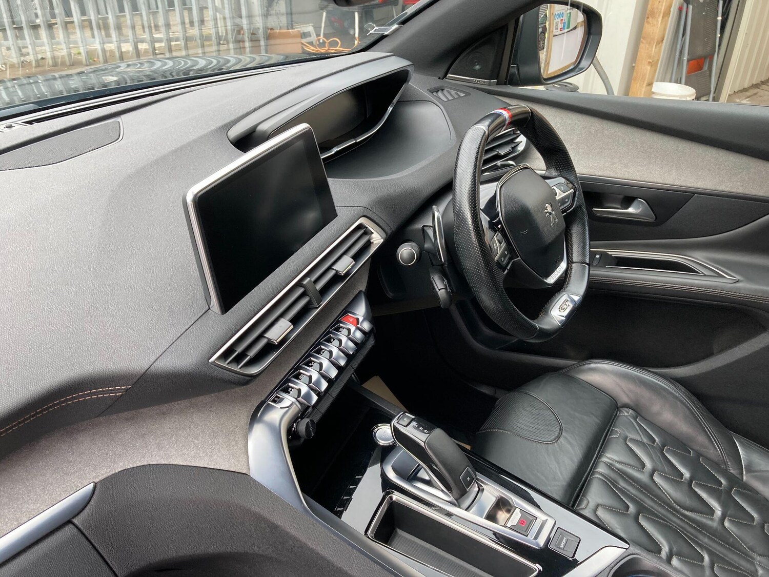 Used Peugeot 3008 2018 for sale - 76380754: Photo 34