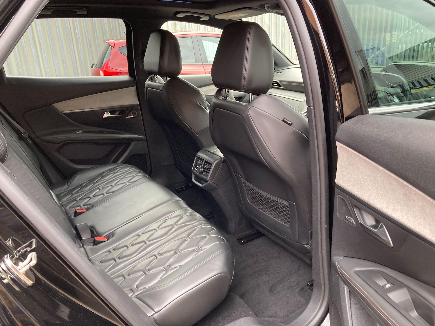 Used Peugeot 3008 2018 for sale - 76380754: Photo 42