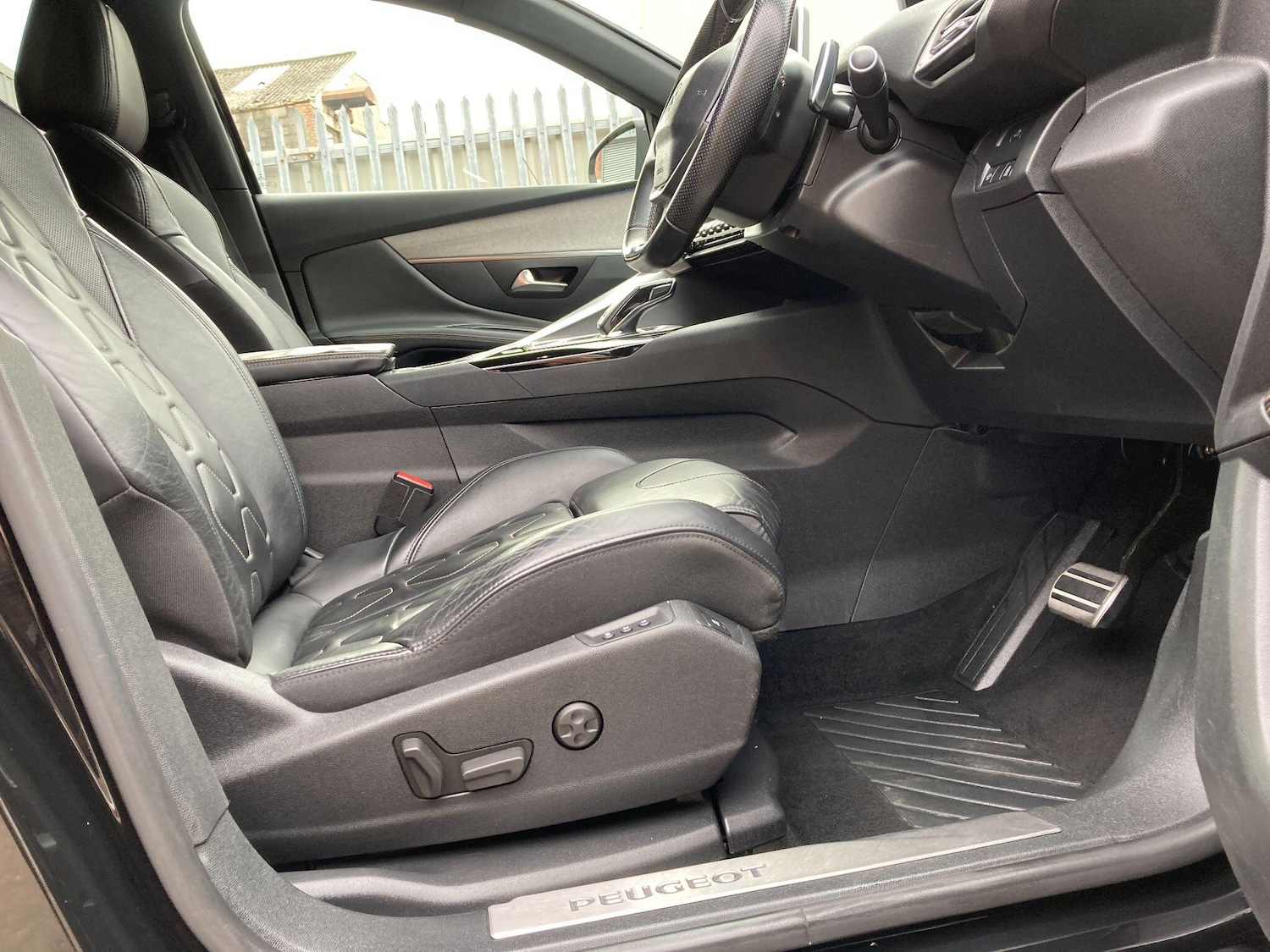 Used Peugeot 3008 2018 for sale - 76380754: Photo 53