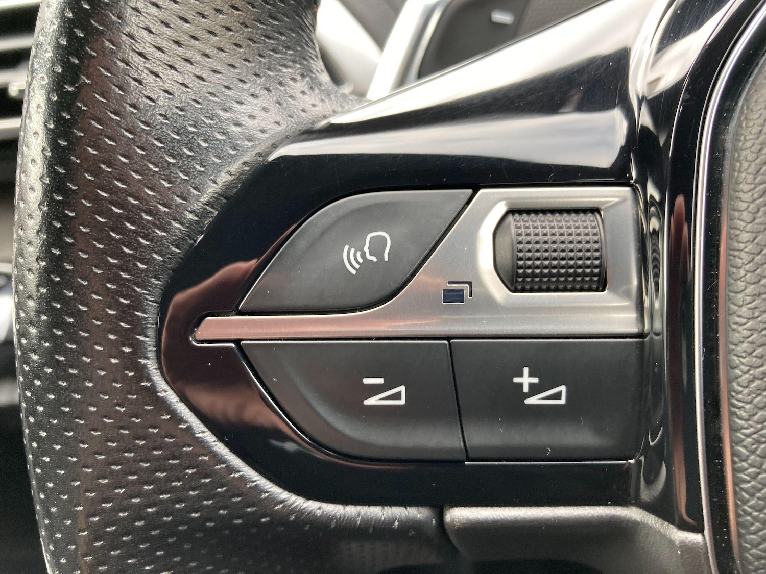 Used Peugeot 3008 2018 for sale - 76380754: Photo 57