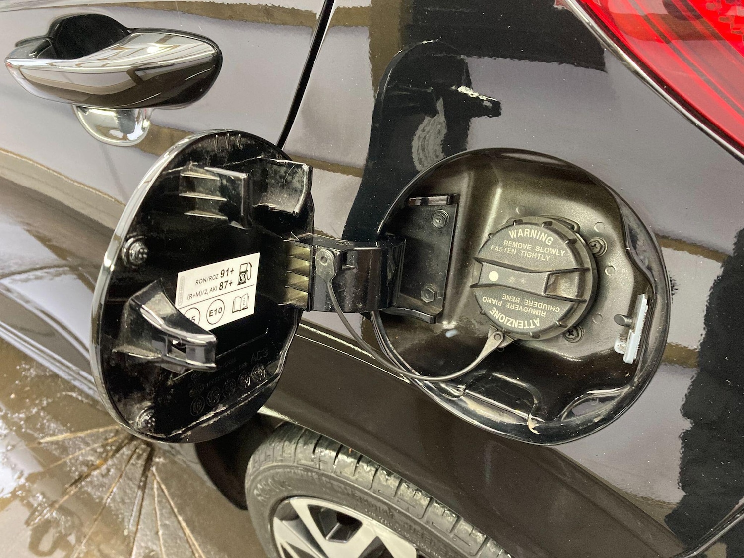 Used Hyundai i10 2021 for sale - 77291705: Photo 42