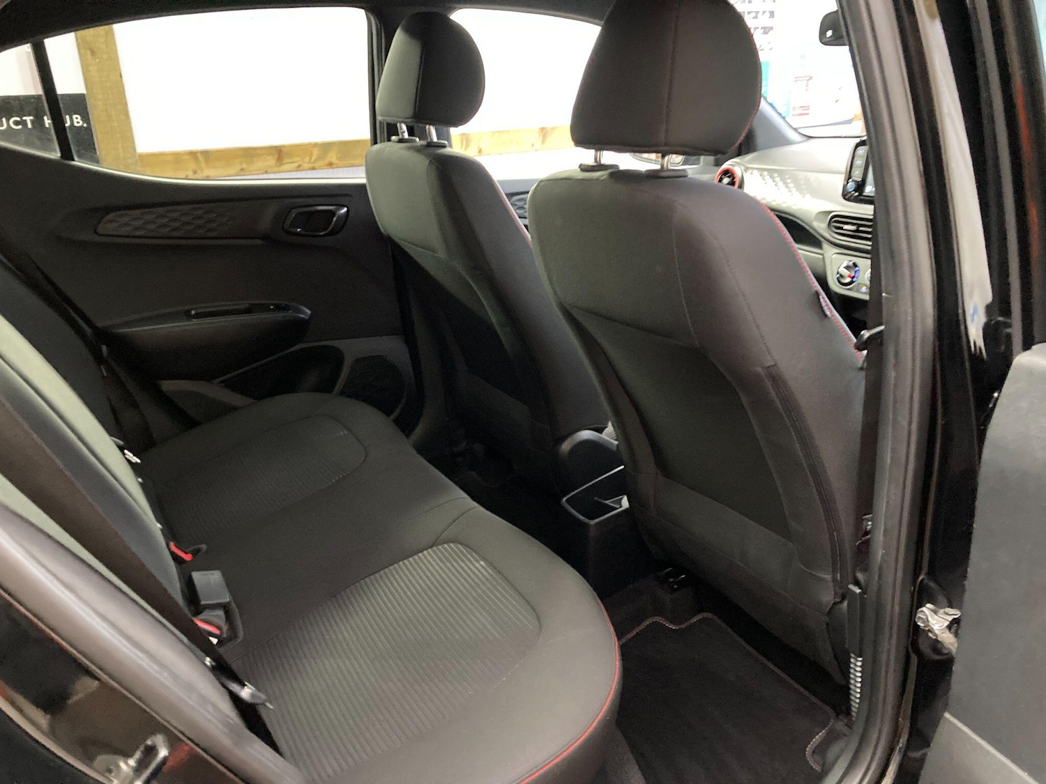 Used Hyundai i10 2021 for sale - 77291705: Photo 43