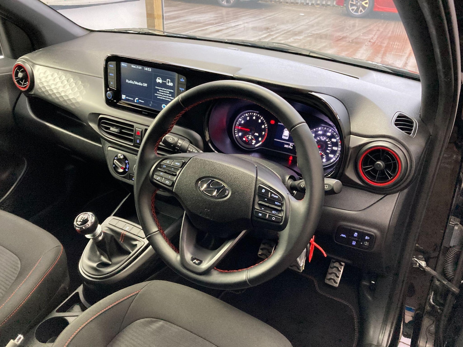 Used Hyundai i10 2021 for sale - 77291705: Photo 55