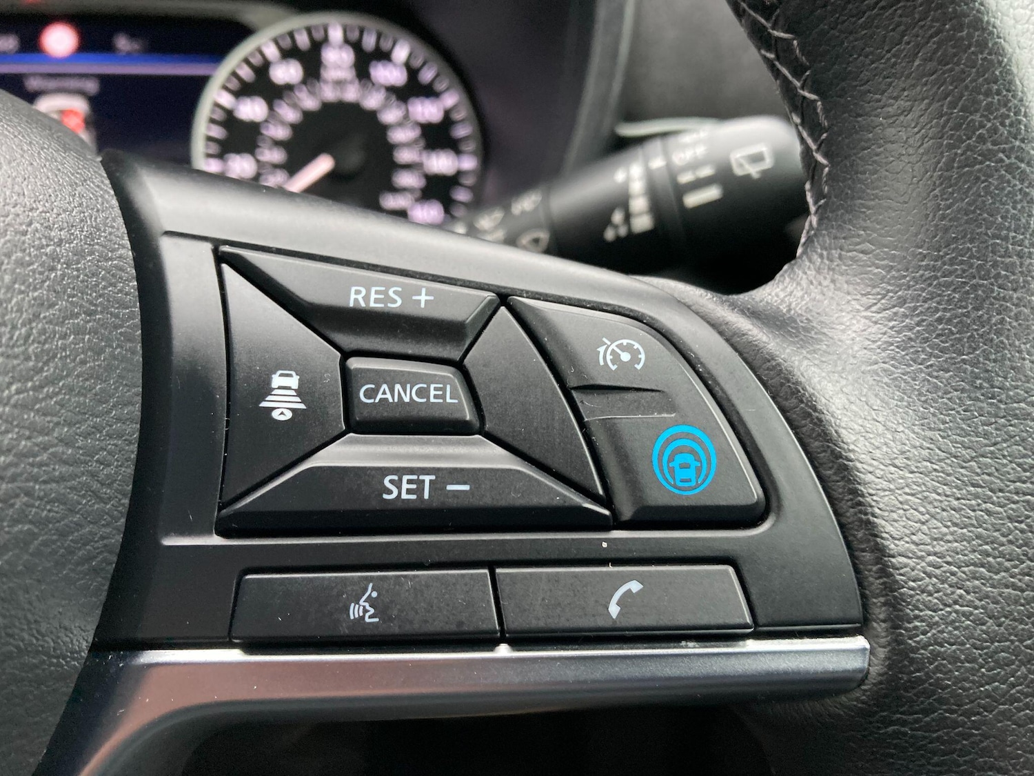 Used Nissan Juke for sale - 77320850: Photo 61