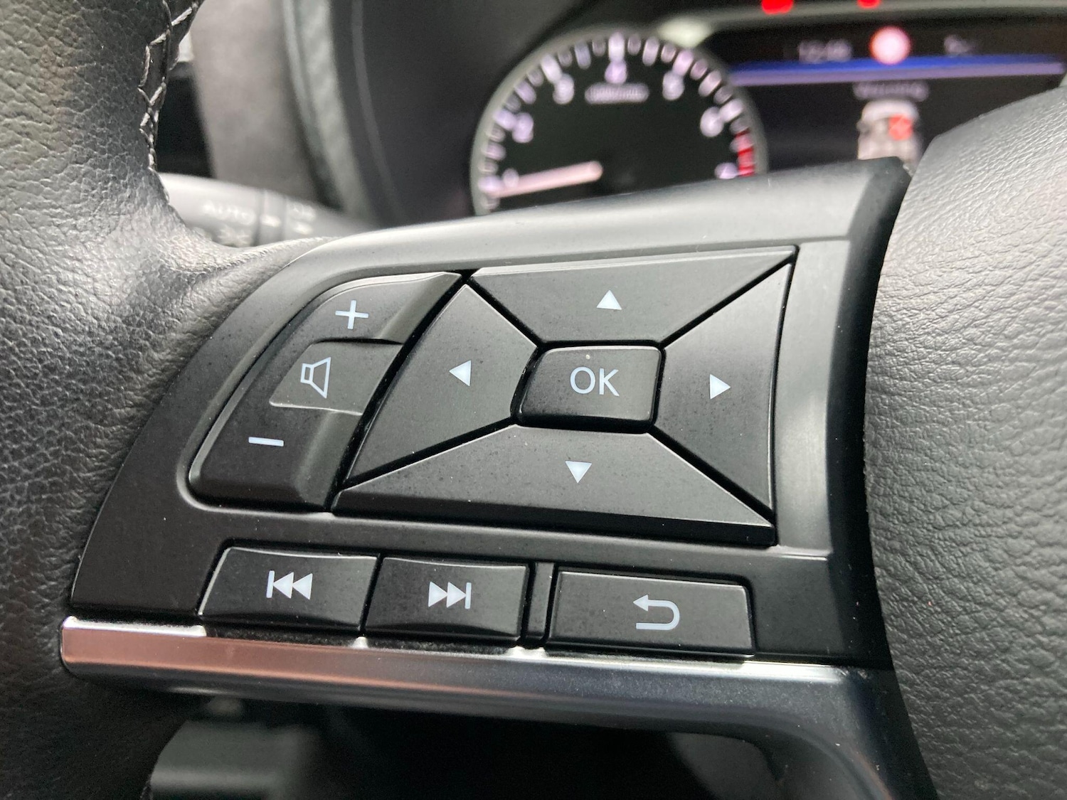 Used Nissan Juke for sale - 77320850: Photo 62