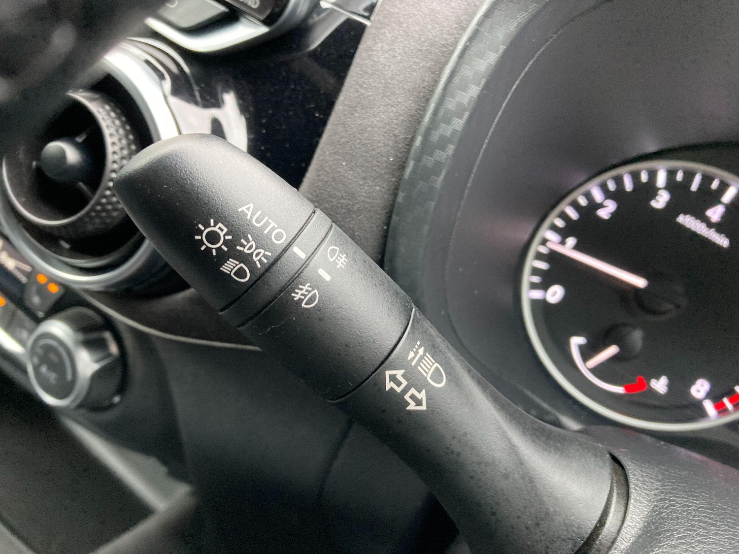 Used Nissan Juke for sale - 77320850: Photo 64