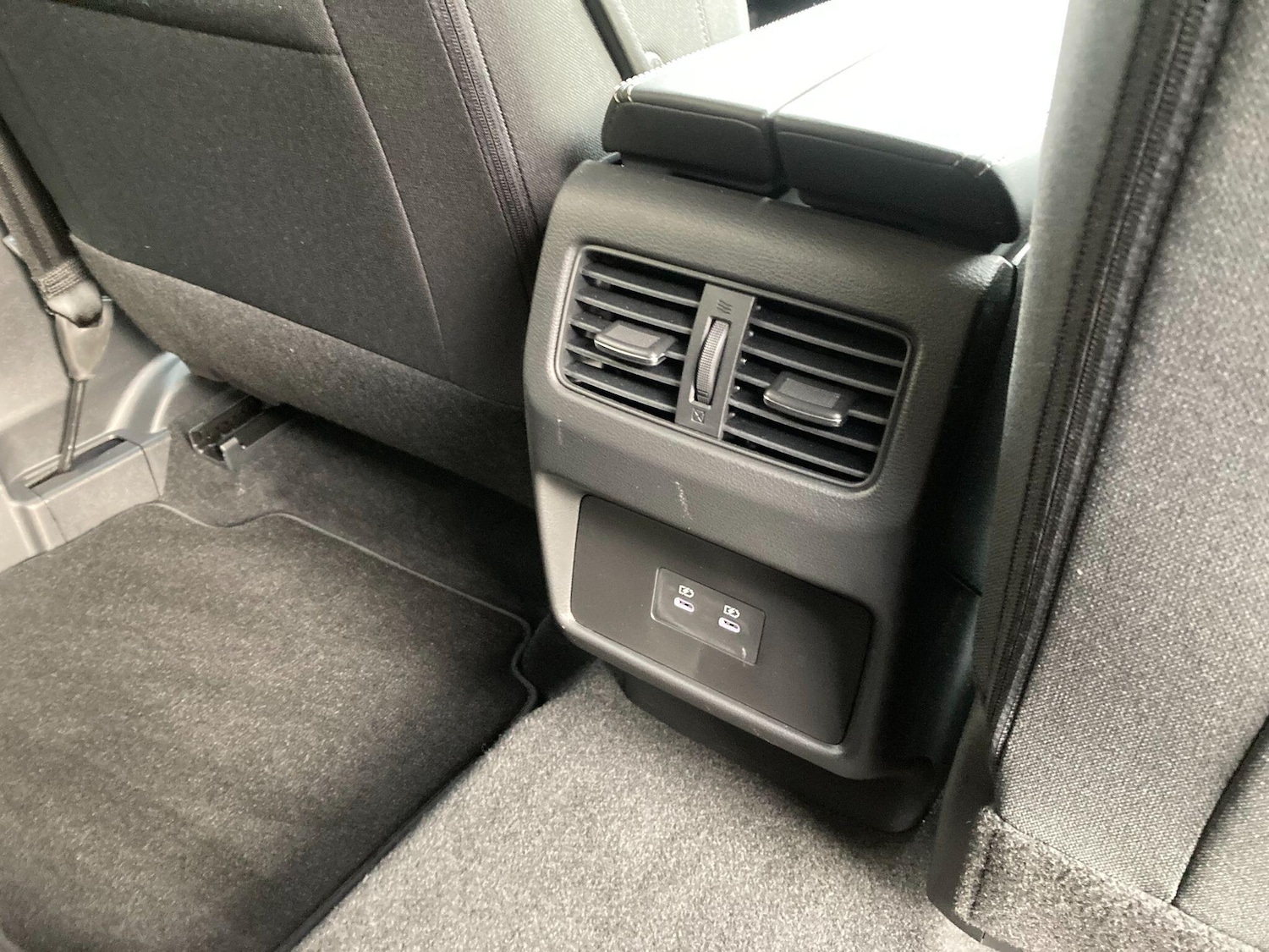 Used Nissan X-Trail 2025 for sale - 77400537: Photo 45