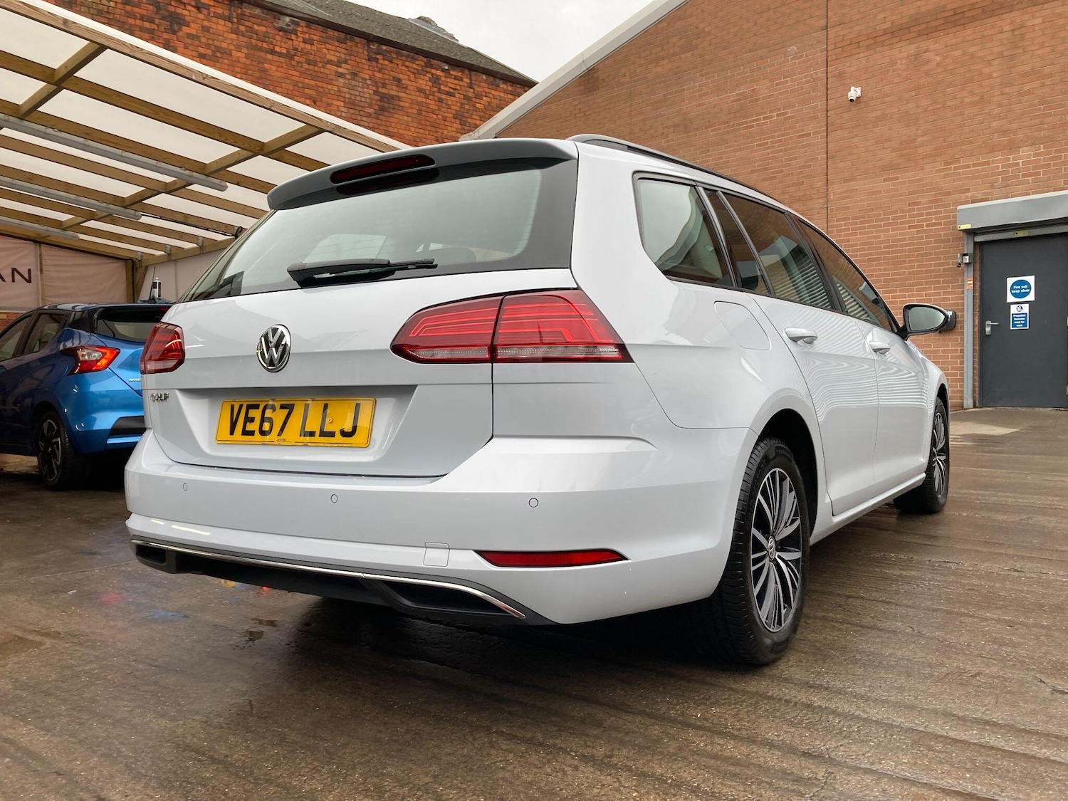 Used Volkswagen Golf 2018 for sale - 77646427: Photo 24