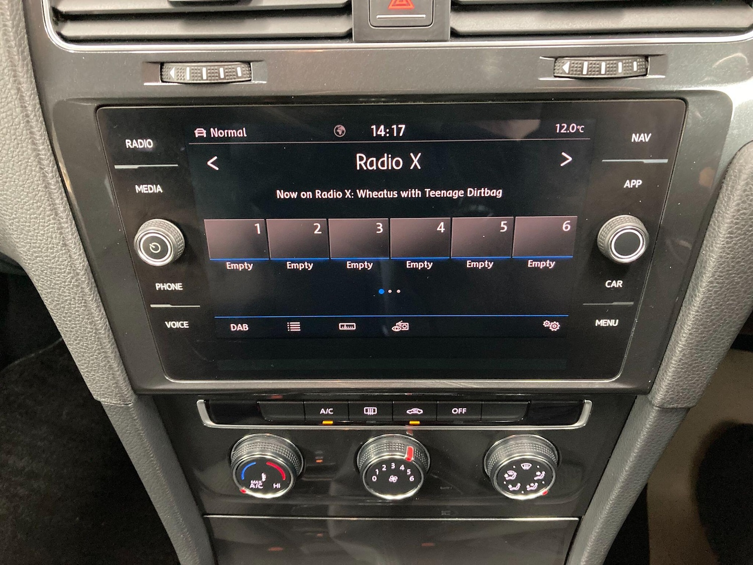 Used Volkswagen Golf 2018 for sale - 77646427: Photo 63