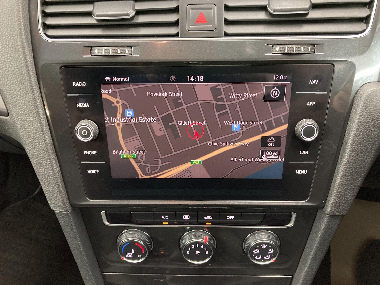 Used Volkswagen Golf 2018 for sale - 77646427: Photo 64