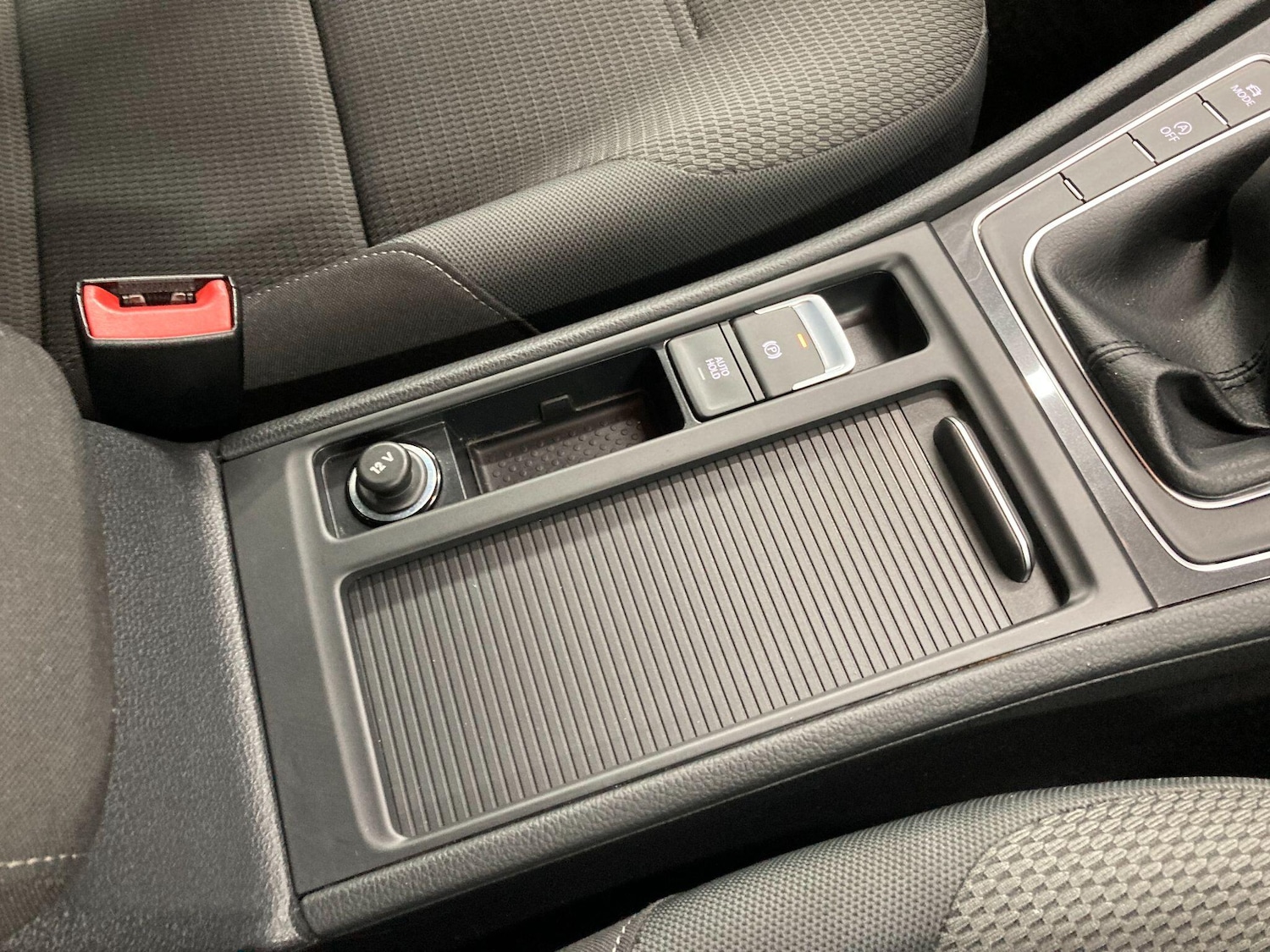 Used Volkswagen Golf 2018 for sale - 77646427: Photo 75