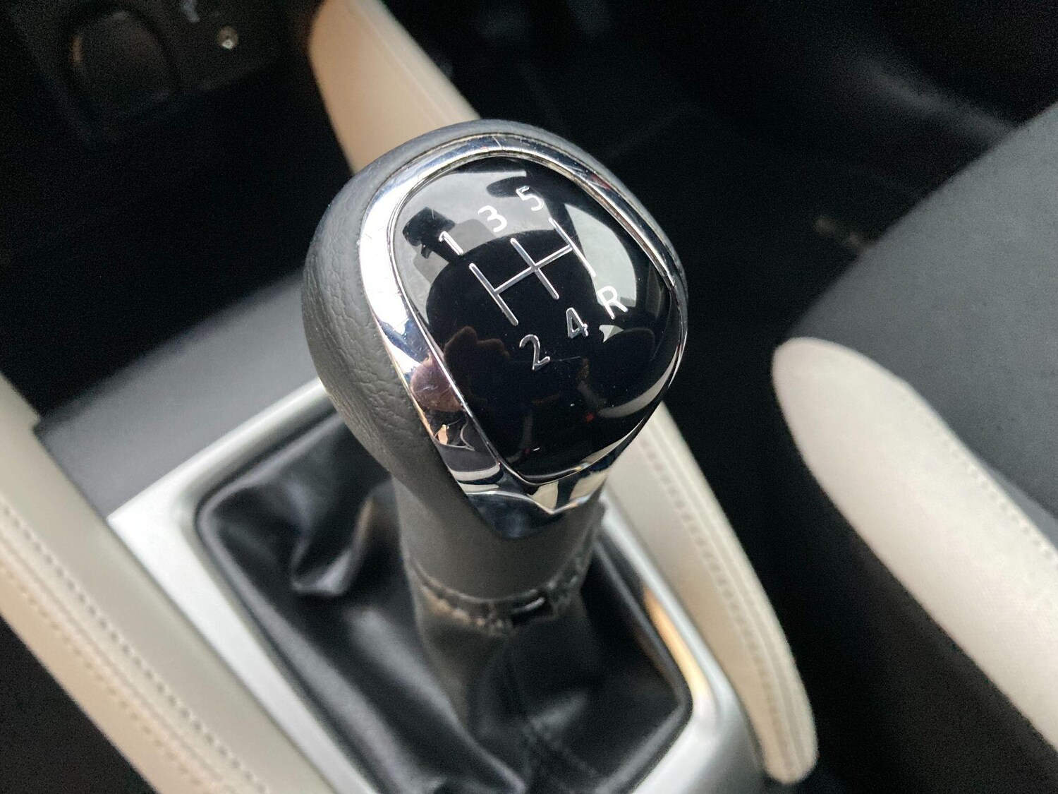 Used Nissan Micra 2017 for sale - 77396640: Photo 33