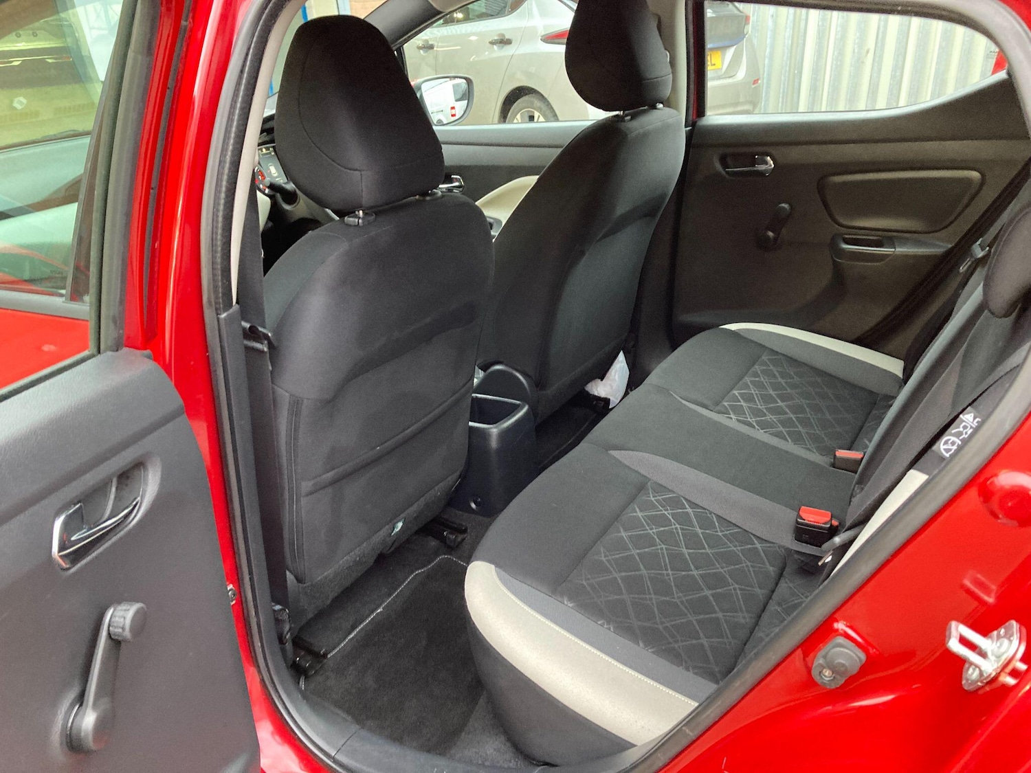 Used Nissan Micra 2017 for sale - 77396640: Photo 36