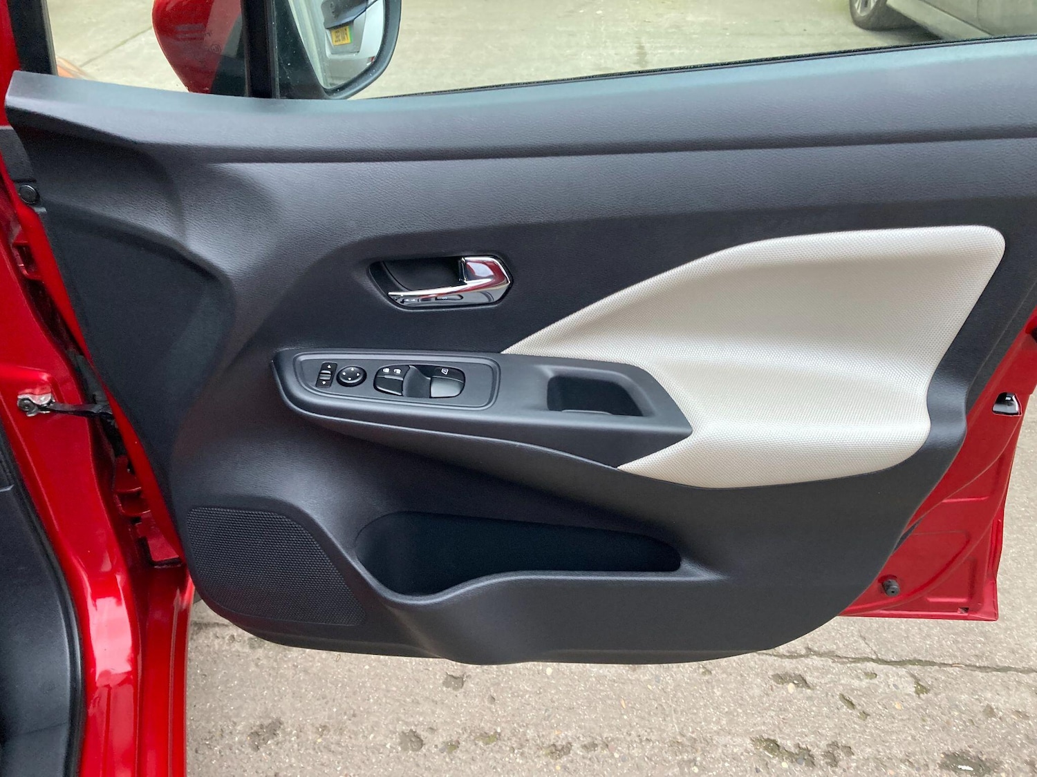 Used Nissan Micra 2017 for sale - 77396640: Photo 43