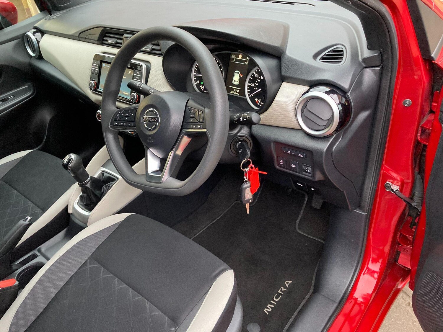 Used Nissan Micra 2017 for sale - 77396640: Photo 44