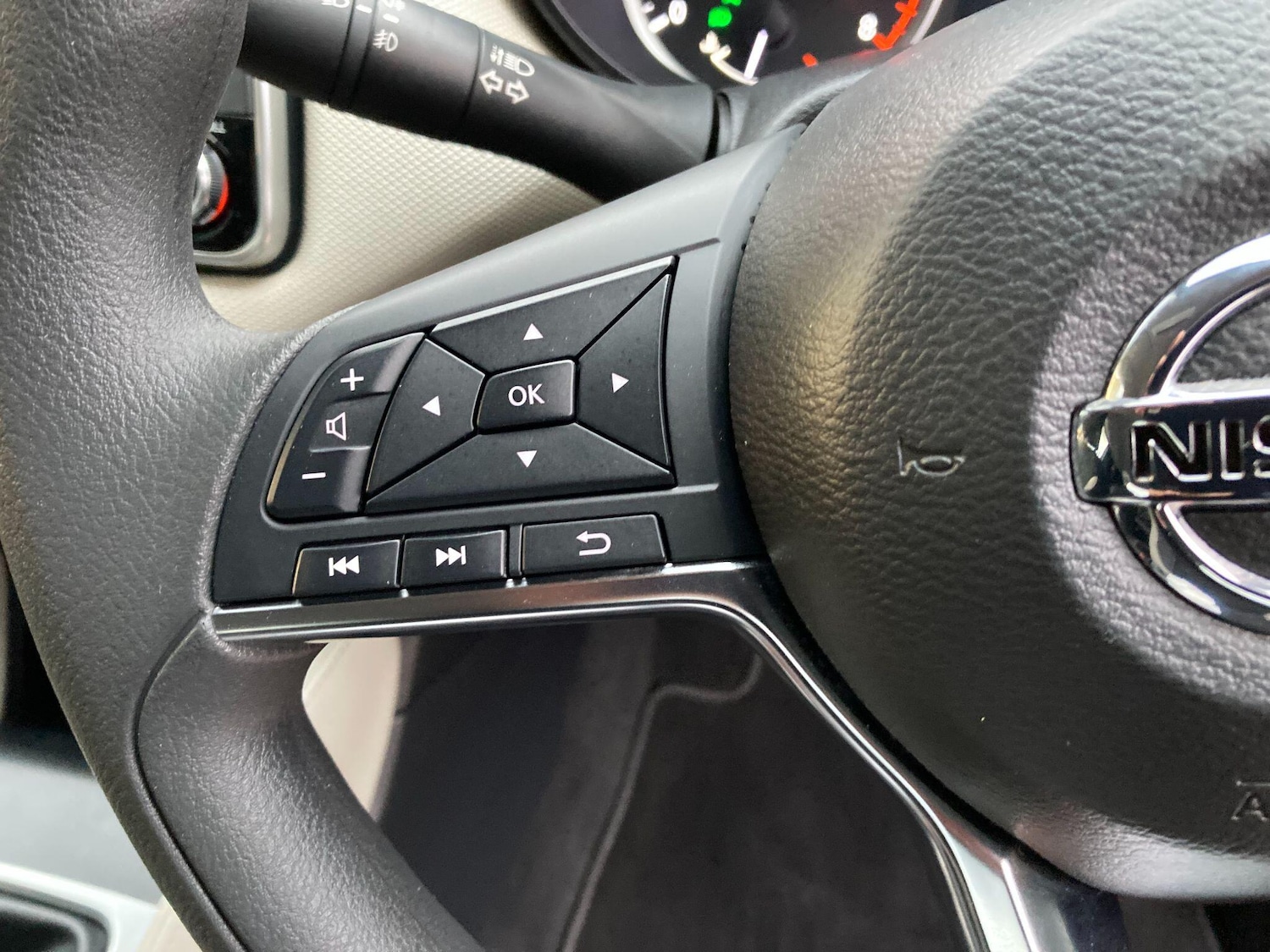 Used Nissan Micra 2017 for sale - 77396640: Photo 49