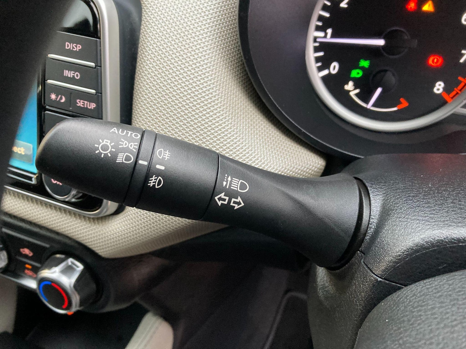 Used Nissan Micra 2017 for sale - 77396640: Photo 50