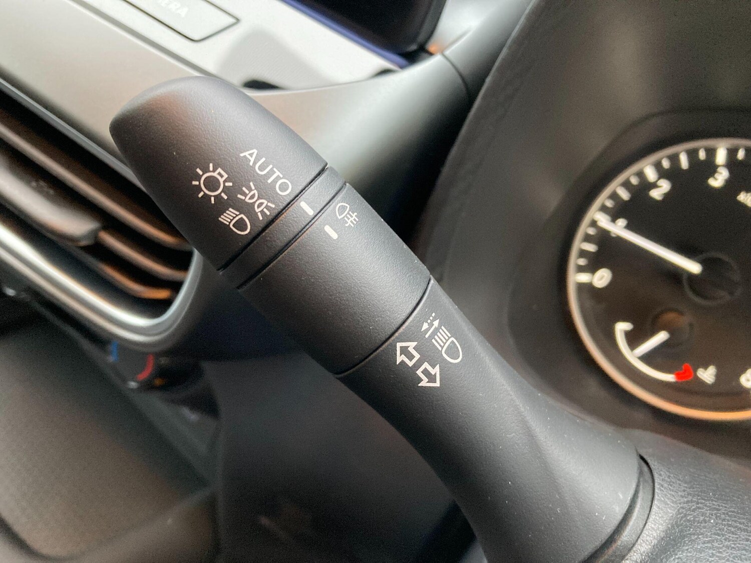 Used Nissan Juke 2026 for sale - 77564839: Photo 51