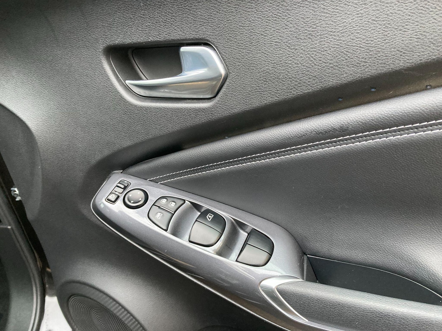 Used Nissan Juke 2024 for sale - 77331320: Photo 53