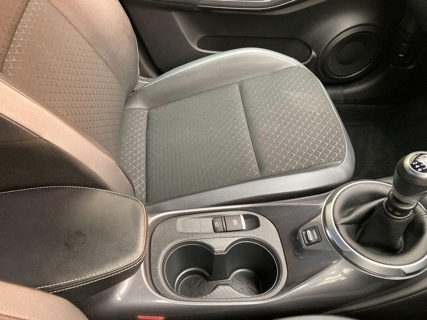 Used Nissan Juke 2024 for sale - 76109001: Photo 61
