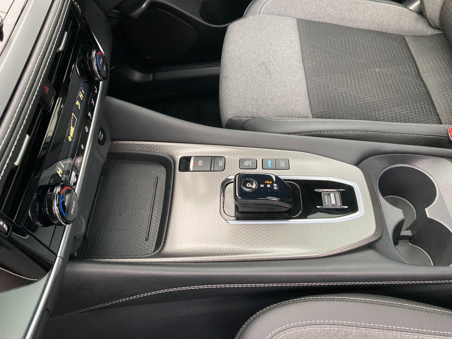 Used Nissan Qashqai 2025 for sale - 77040682: Photo 32