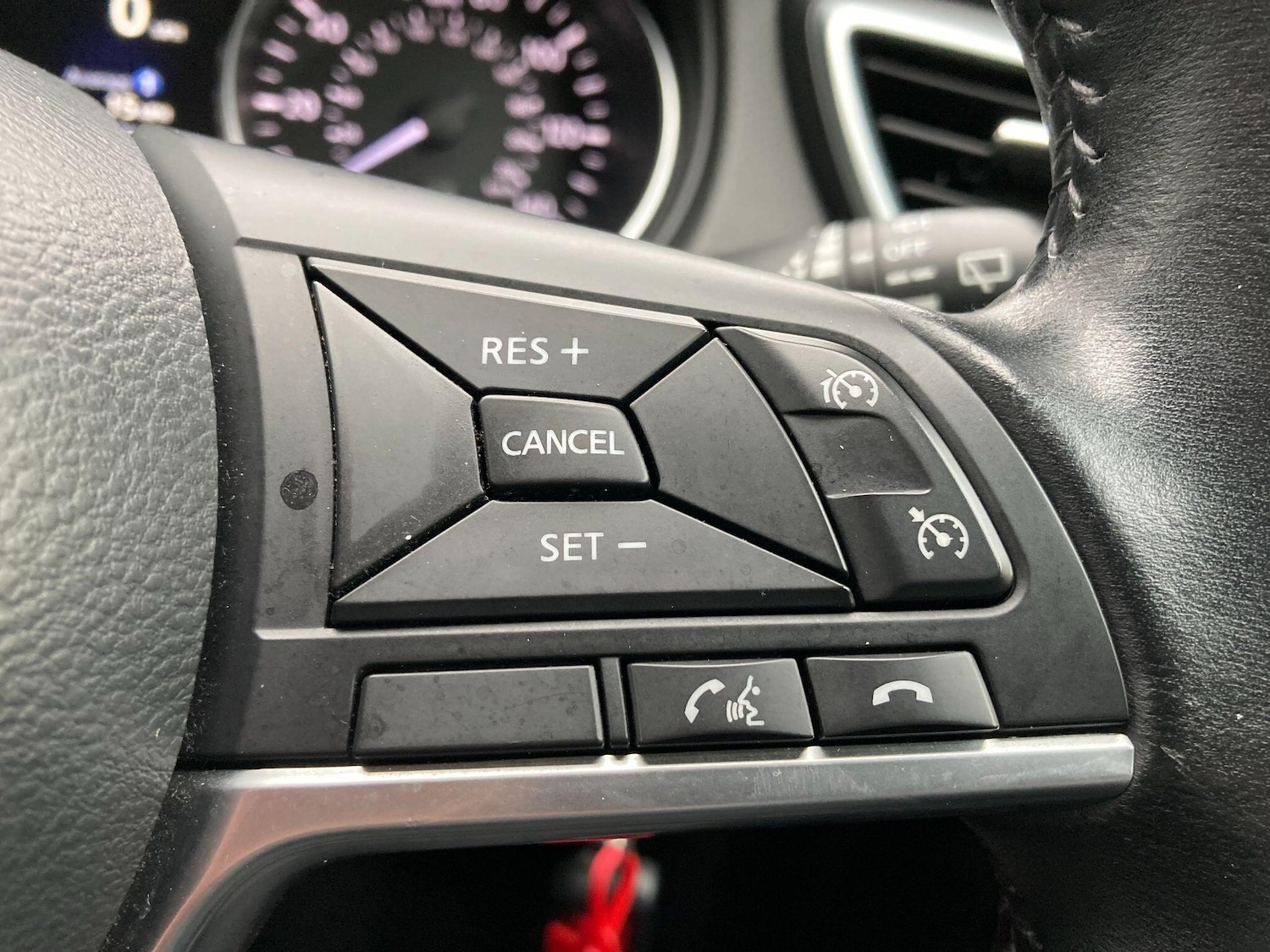 Used Nissan Qashqai for sale - 77549549: Photo 57