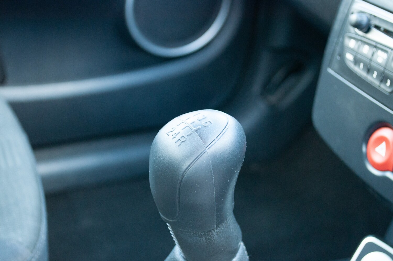 Used Renault Clio 2011 for sale - 78055853: Photo 14