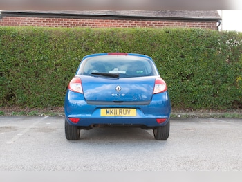 Used Renault Clio 2011 for sale - 78055853: Photo