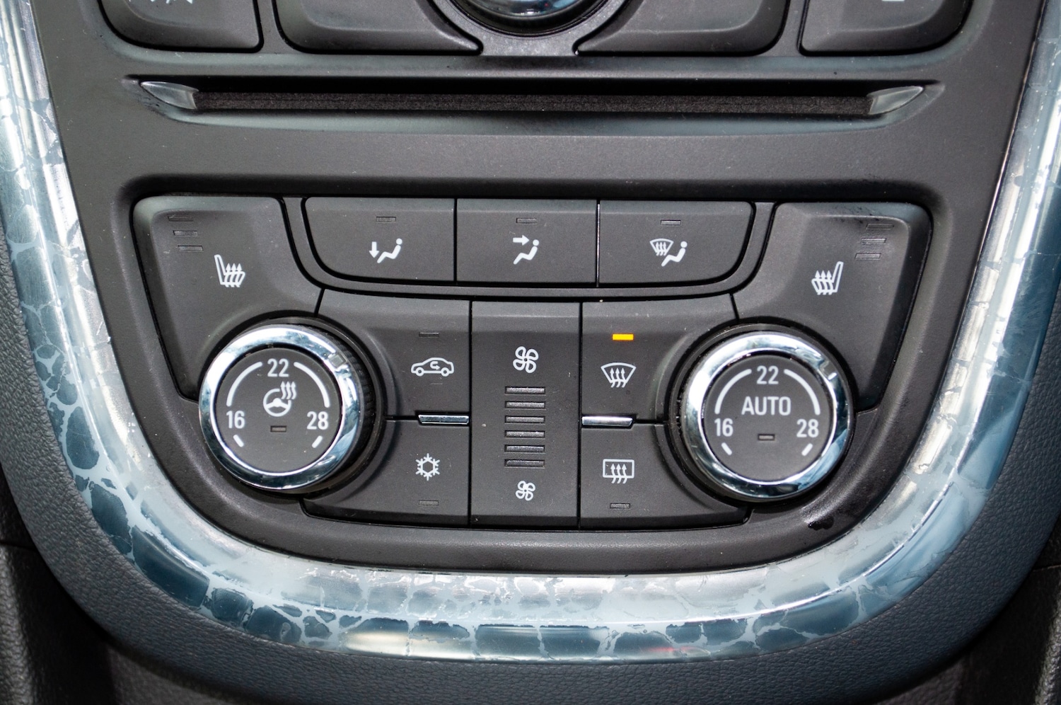 Used Vauxhall Mokka 2014 for sale - 76696600: Photo 30