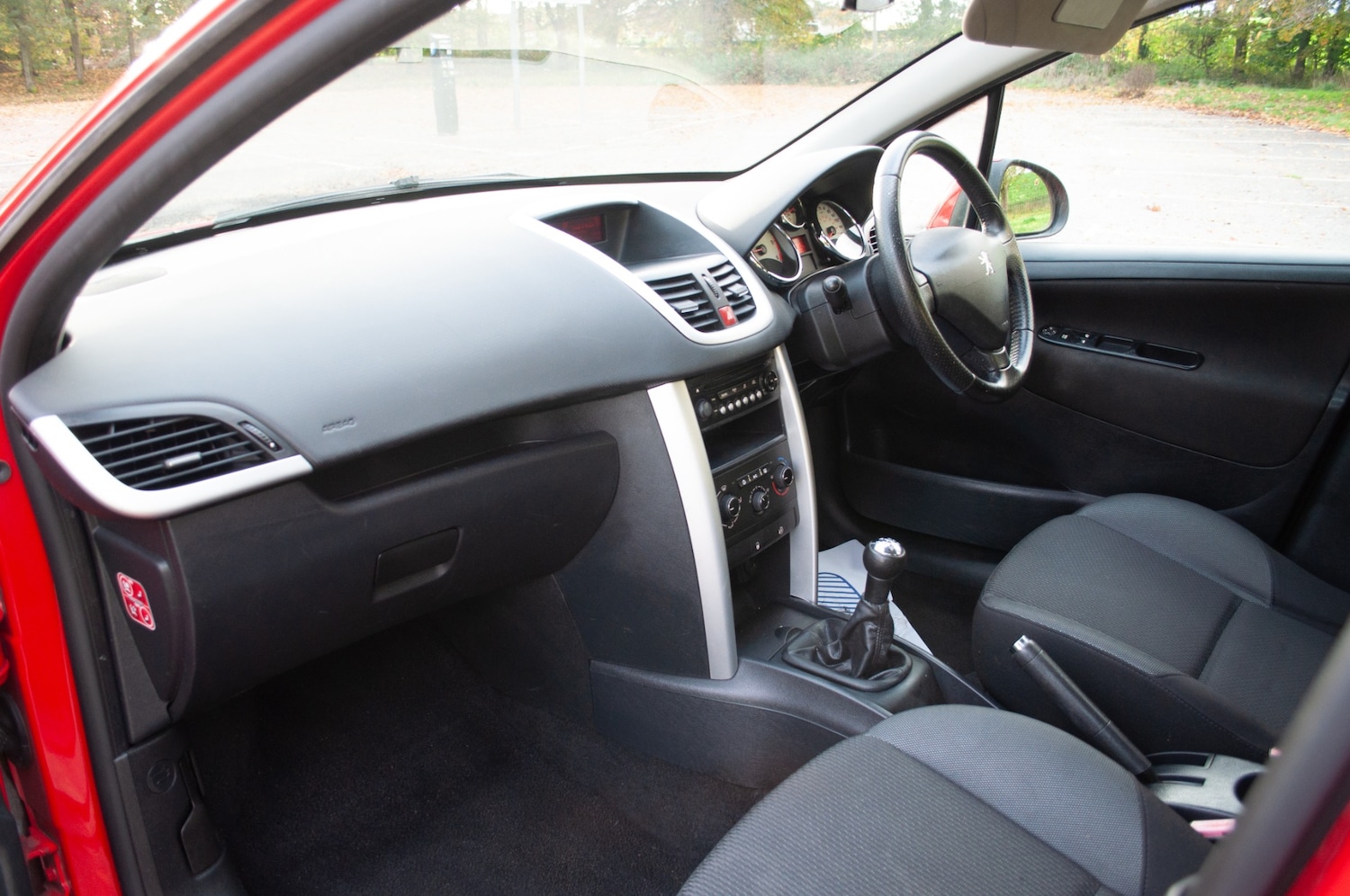 Used Peugeot 207 2012 for sale - 76696462: Photo 16