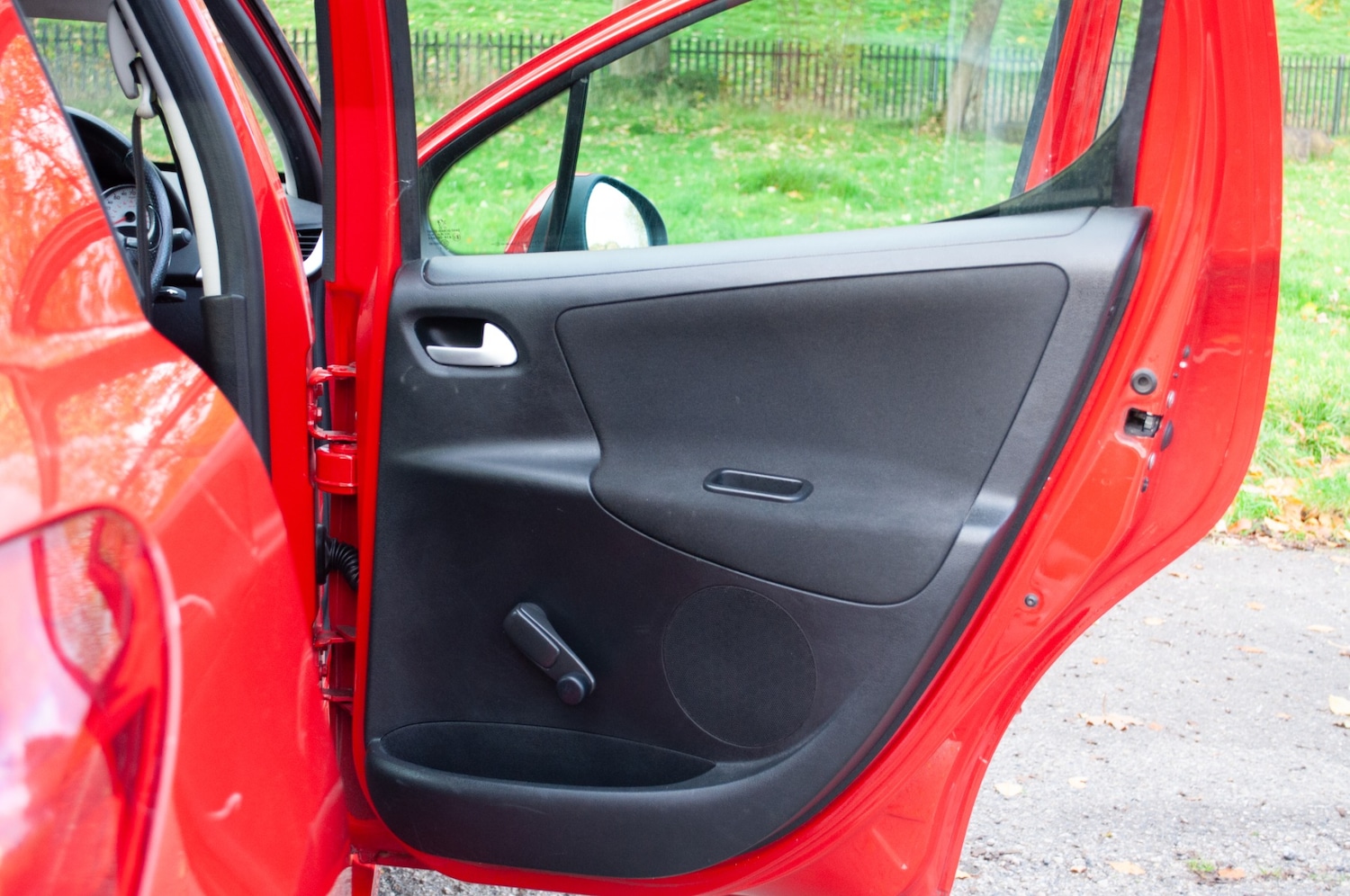 Used Peugeot 207 2012 for sale - 76696462: Photo 31