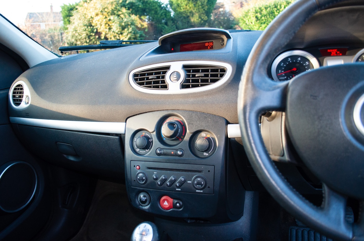 Used Renault Clio 2008 for sale - 77704196: Photo 20