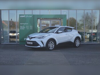 Used Toyota C-HR 2023 for sale - 77959933: Photo