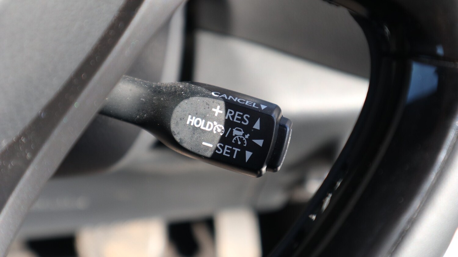 Used Toyota C-HR 2023 for sale - 77959933: Photo 31